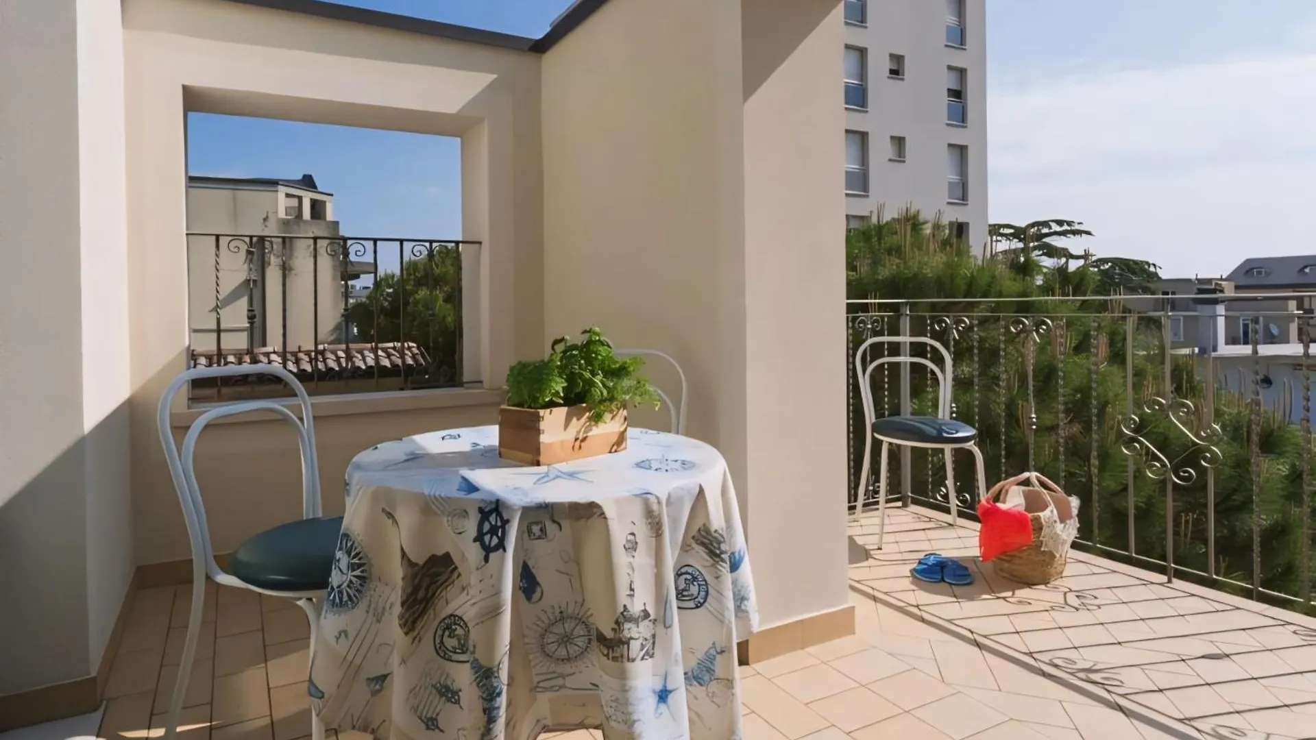 Le Rose Residence & Bici House Cattolica